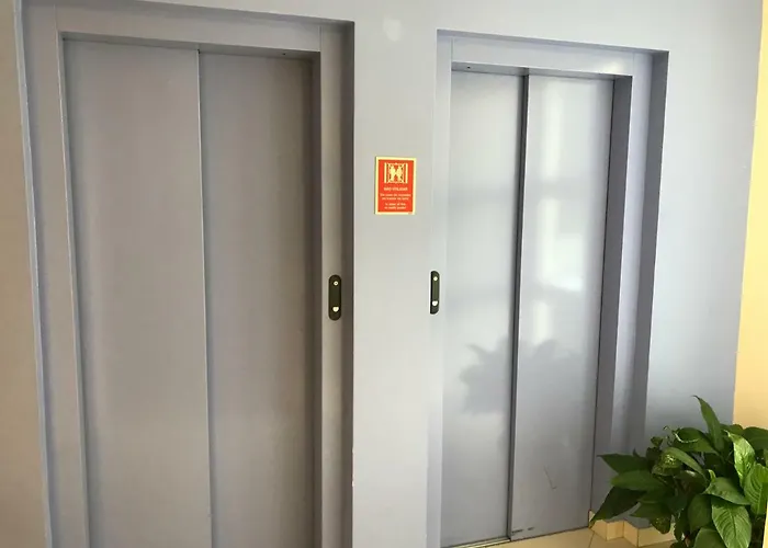 T3 In Downtown With Sea View